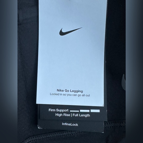 Nike Go Legging High Rise Zip Pockets Women’s Size Medium DQ5668 Black - Picture 4 of 7